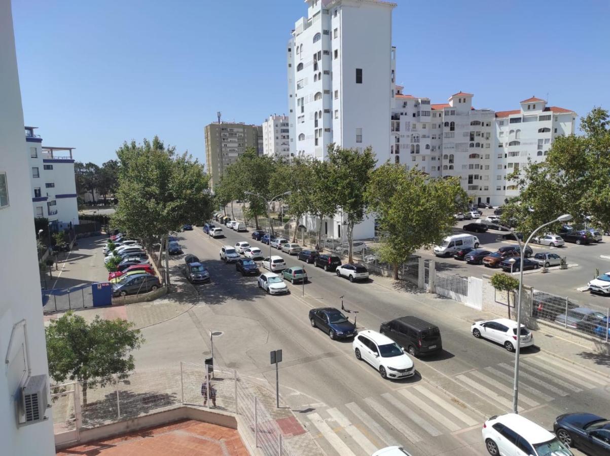 Apartamento Genoveva Playa - Valdelagranacadizcom Эль-Пуэрто-де-Санта-Мария Экстерьер фото